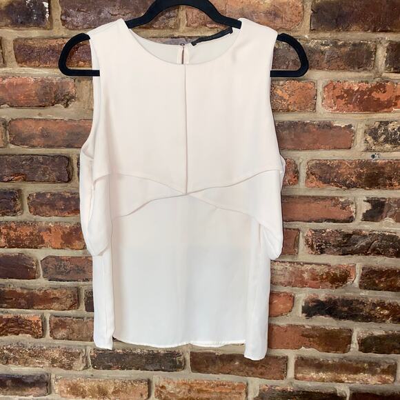 Zara Beige Sleeveless Tiered Chiffon Tank Top Blouse Women's Size Medium - Picture 2 of 9